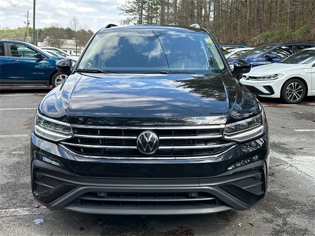 Used 2024 Volkswagen Tiguan S image 2