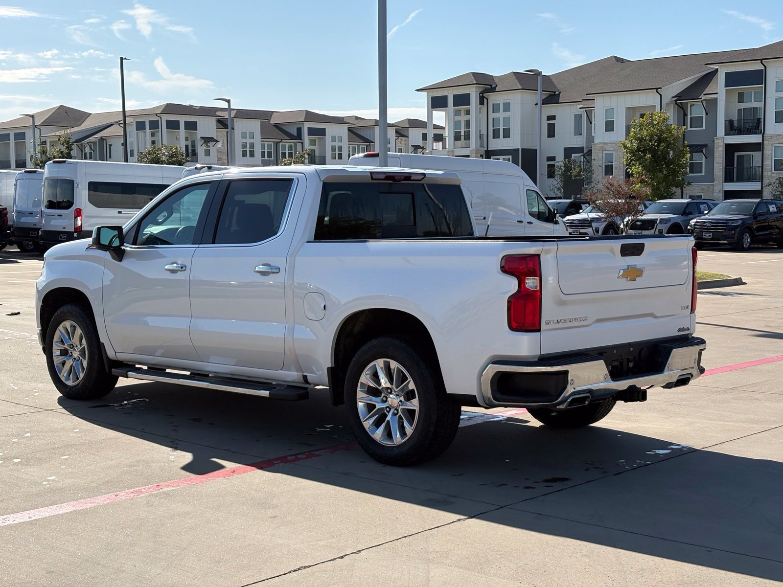Used 2021 Chevrolet Silverado 1500 LTZ w/ LTZ Premium Texas Edition AWD/4WD image 5