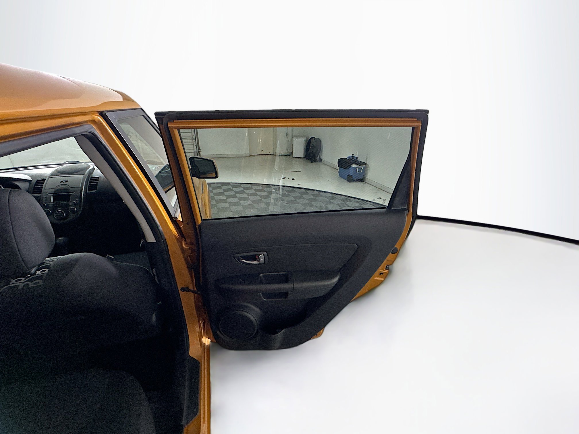 Used 2011 Kia Soul + w/ Audio Pkg image 27