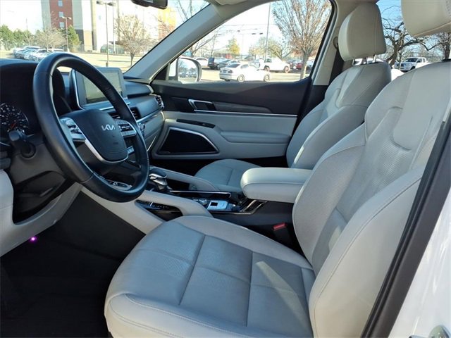 Used 2022 Kia Telluride EX w/ EX Premium Package image 10