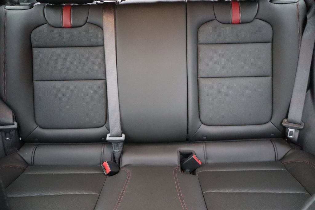 Used 2025 Chevrolet Trax RS w/ Sunroof Package image 37