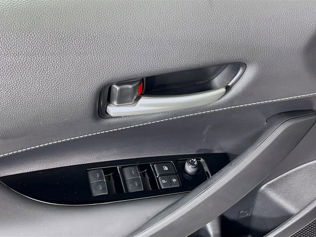 Used 2022 Toyota Corolla SE image 18