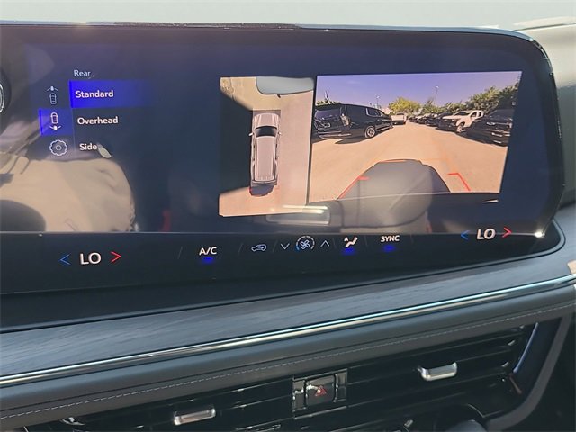 New 2026 Chevrolet Suburban LS image 32