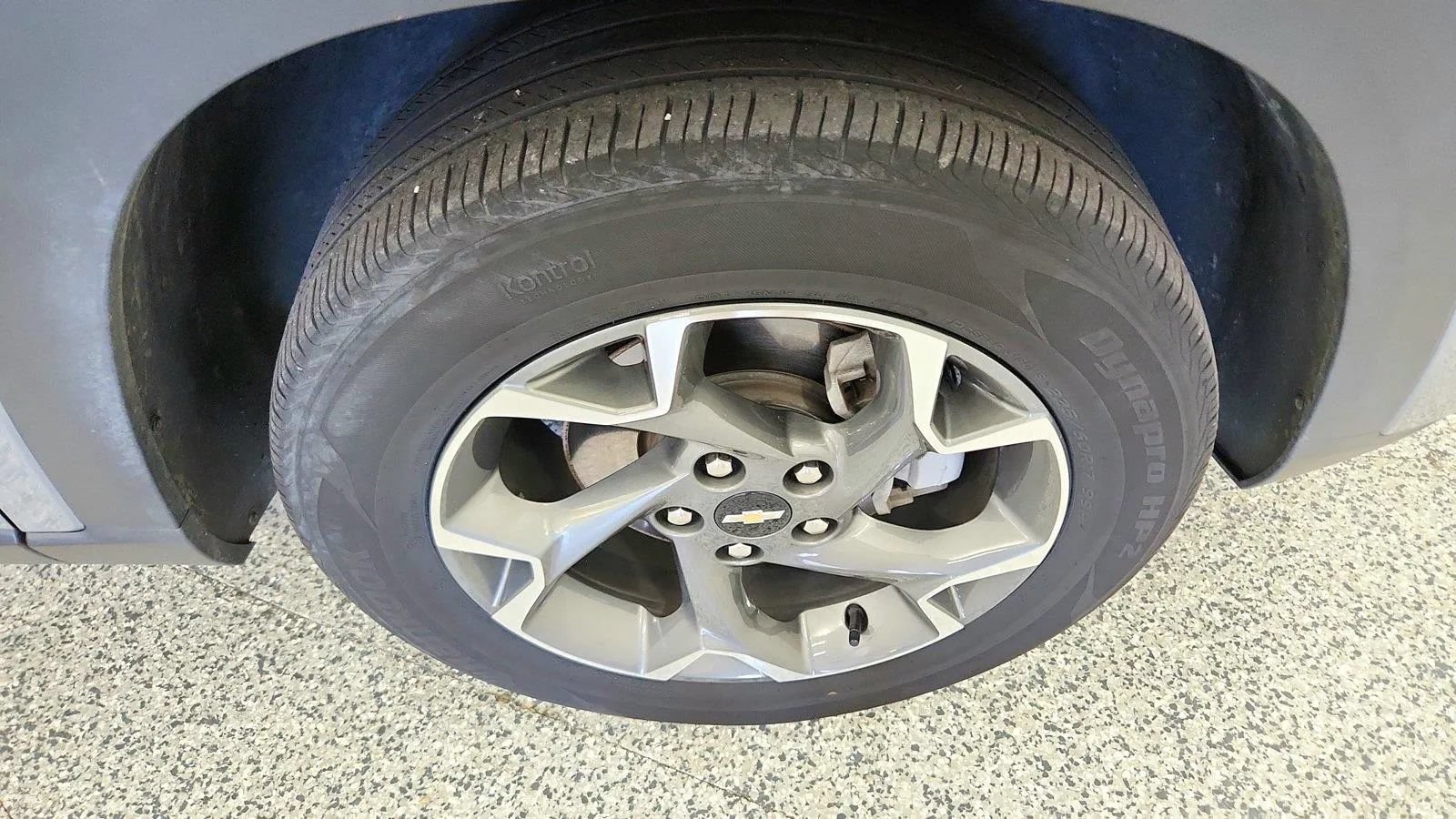 Used 2024 Chevrolet Trax LT FWD image 13