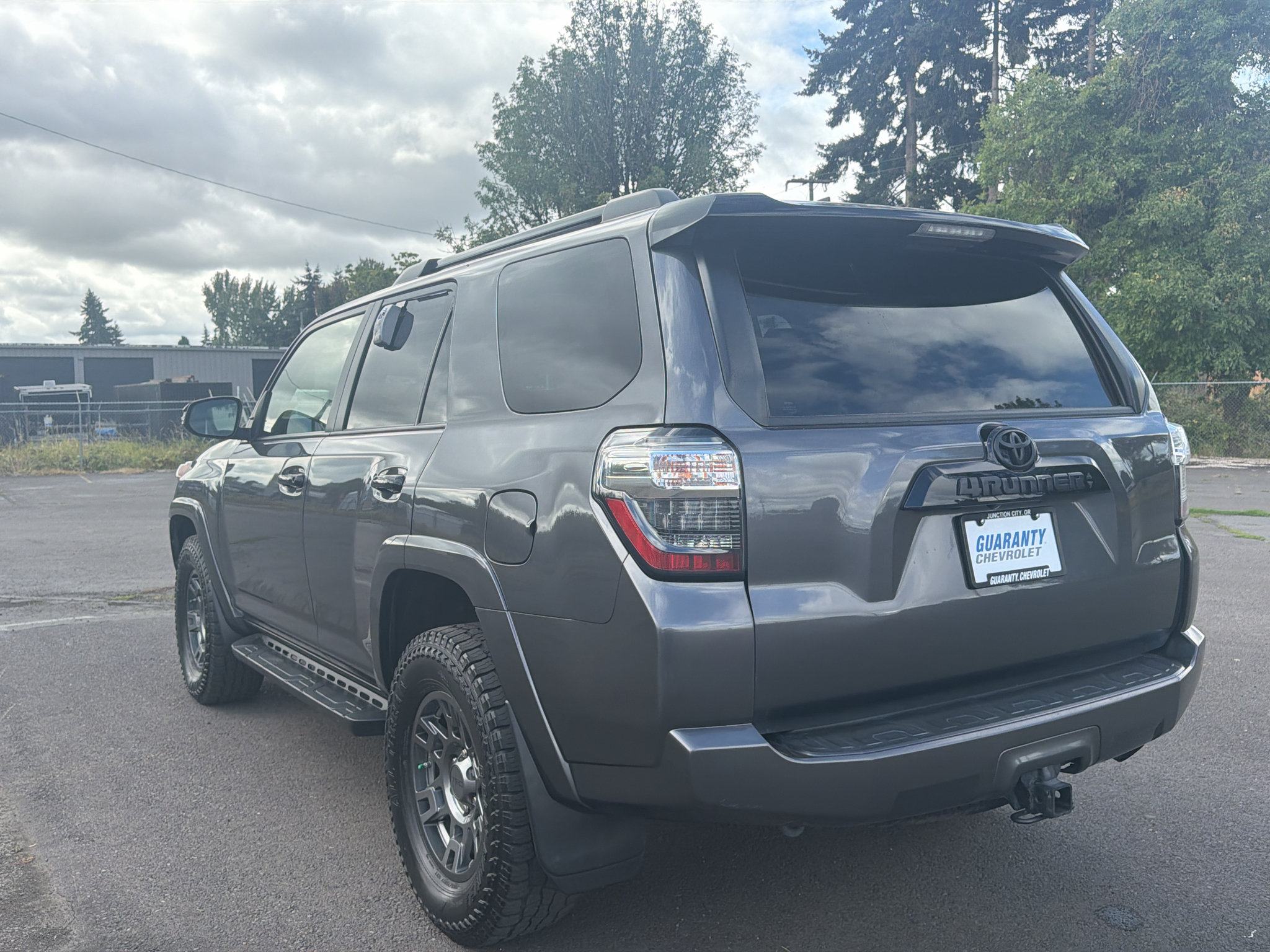 Used 2020 Toyota 4Runner Venture AWD/4WD image 6