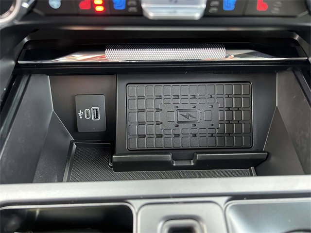 Certified 2025 Ford F150 Platinum w/ Equipment Group 702A High image 22