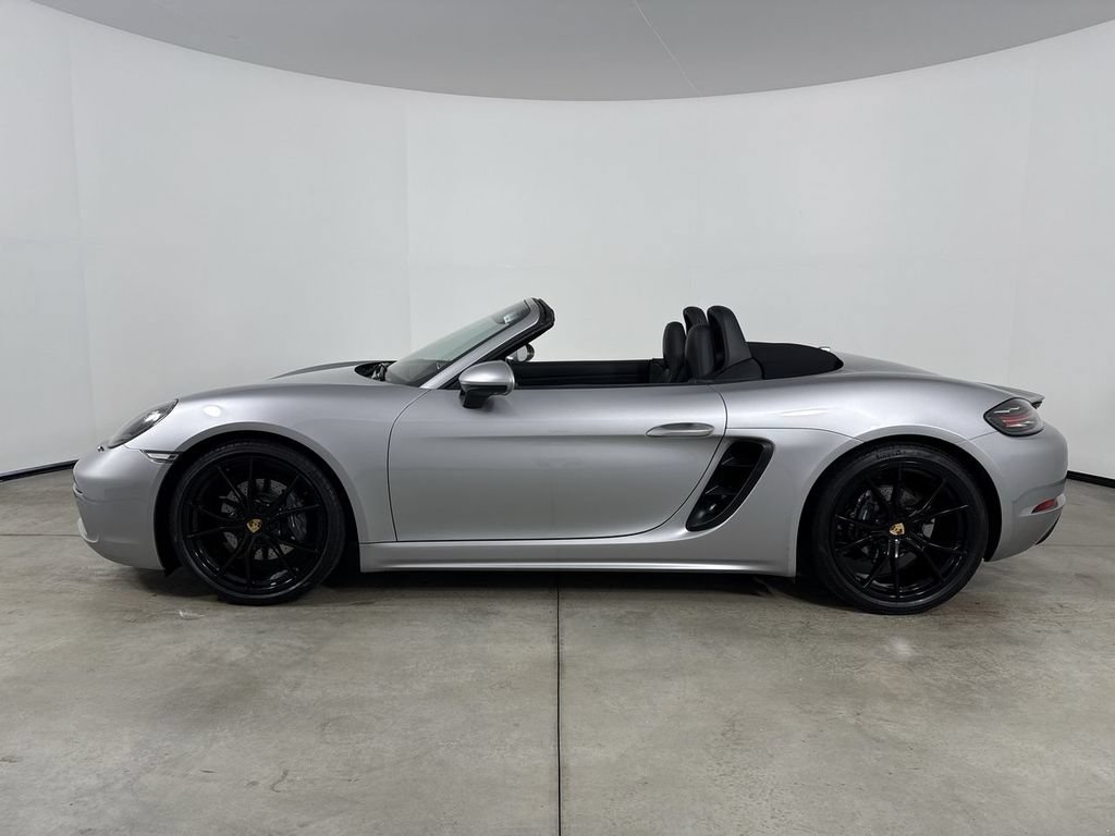 Certified 2023 Porsche 718 Boxster w/ Sport Chrono Package RWD image 2