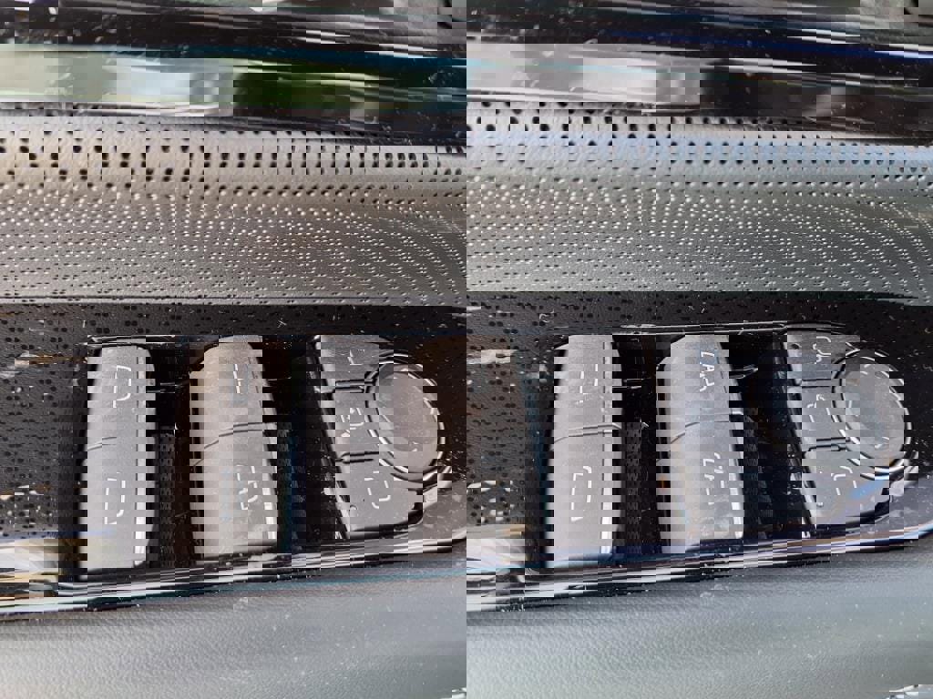 New 2025 GMC Sierra EV Denali image 13