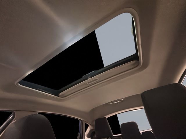 Used 2011 Ford Fiesta SES image 3