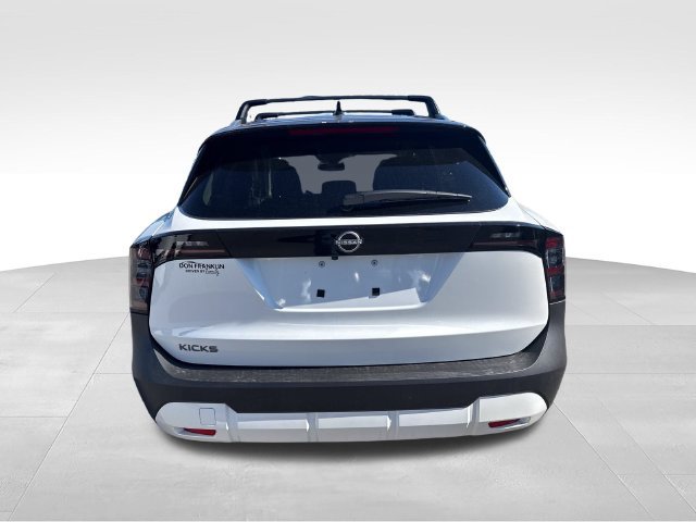 New 2027 Nissan Kicks SV w/ Cold Weather Package FWD image 4