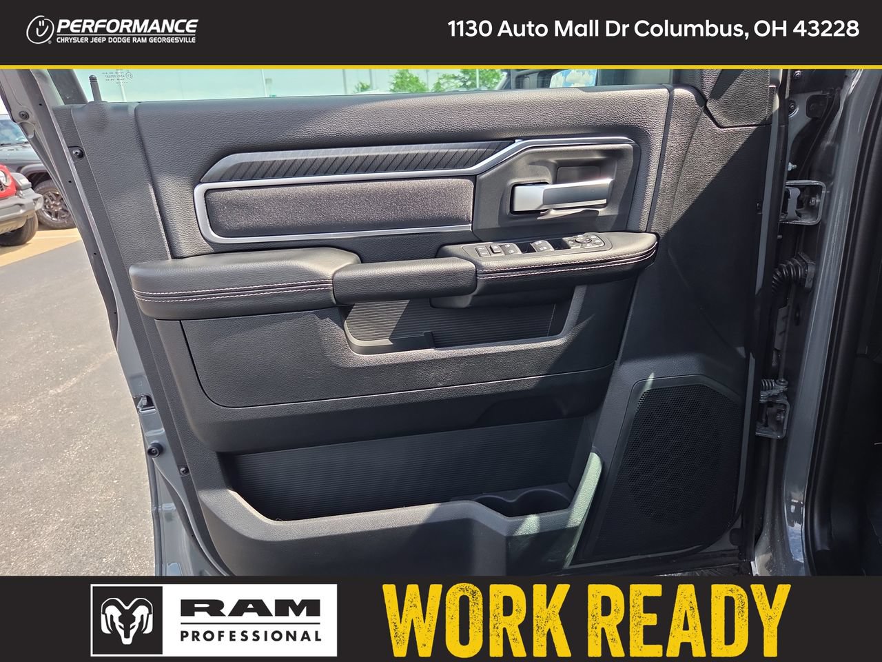 New 2026 RAM 2500 Big Horn AWD/4WD image 17