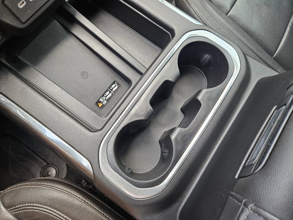 Used 2019 Chevrolet Silverado 1500 LTZ w/ LTZ Texas Edition AWD/4WD image 25