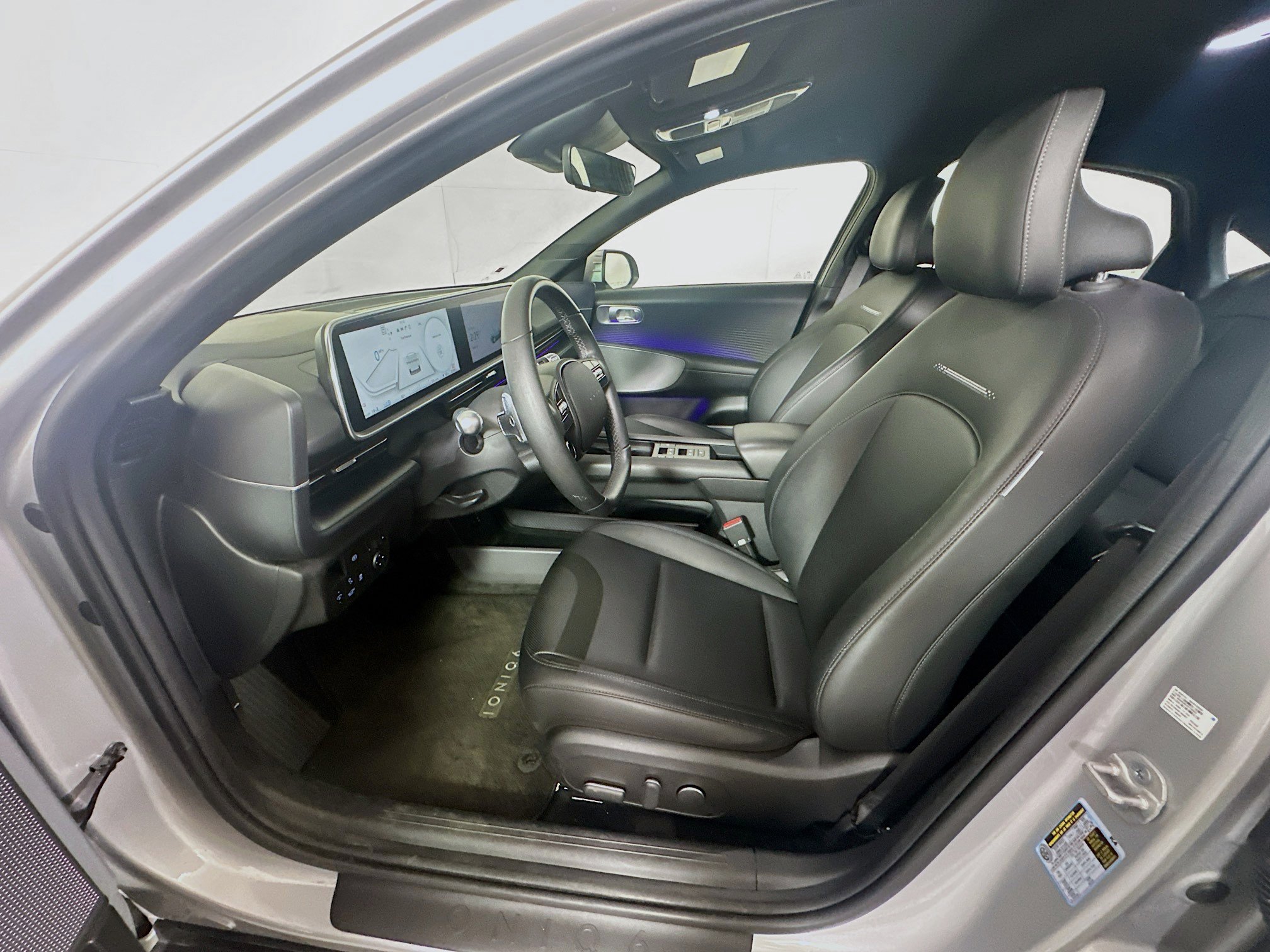Used 2024 Hyundai Ioniq 6 SEL RWD image 13
