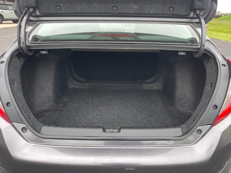 Used 2021 Honda Civic EX image 16