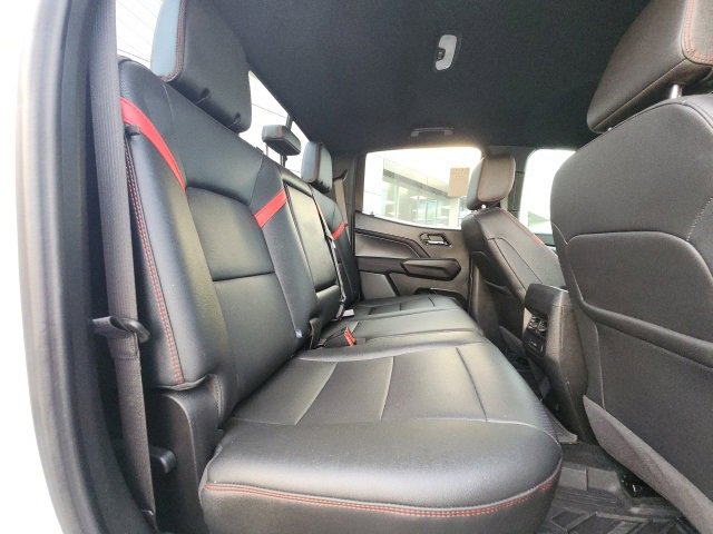 Used 2024 Chevrolet Colorado Z71 w/ Z71 Convenience Package 2 image 24