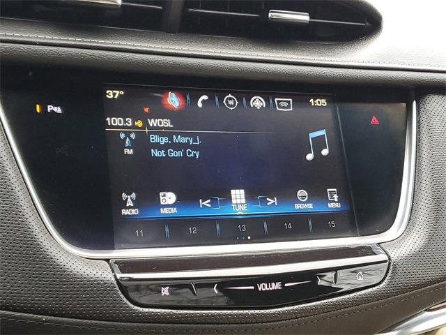 Used 2017 Cadillac XT5 Luxury w/ Driver Awareness Package image 16