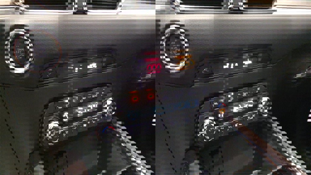 New 2025 MAZDA CX-5 Signature image 24