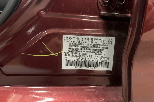 Used 2024 Nissan Sentra SV FWD image 33