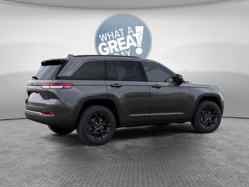 New 2026 Jeep Grand Cherokee Altitude AWD/4WD image 5