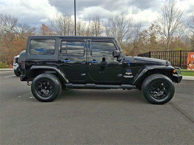 Used 2012 Jeep Wrangler Unlimited Sahara w/ Dual Top Group image 8
