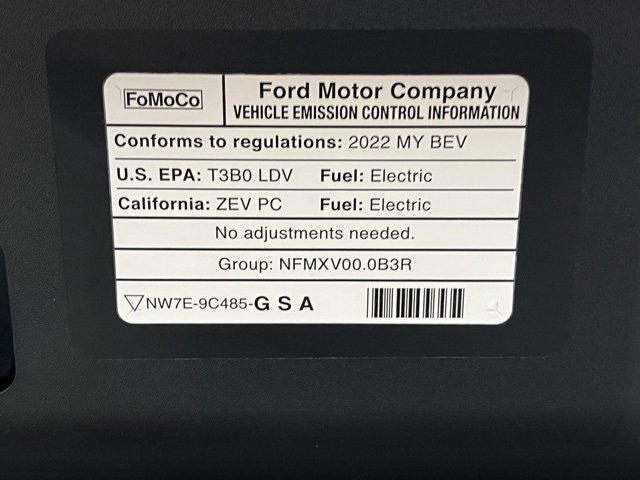 Used 2022 Ford Mustang Mach-E Premium image 21