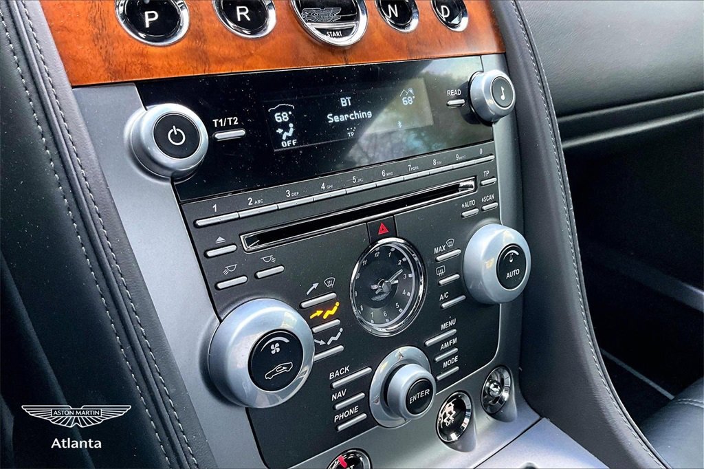 Used 2015 Aston Martin DB9 image 25