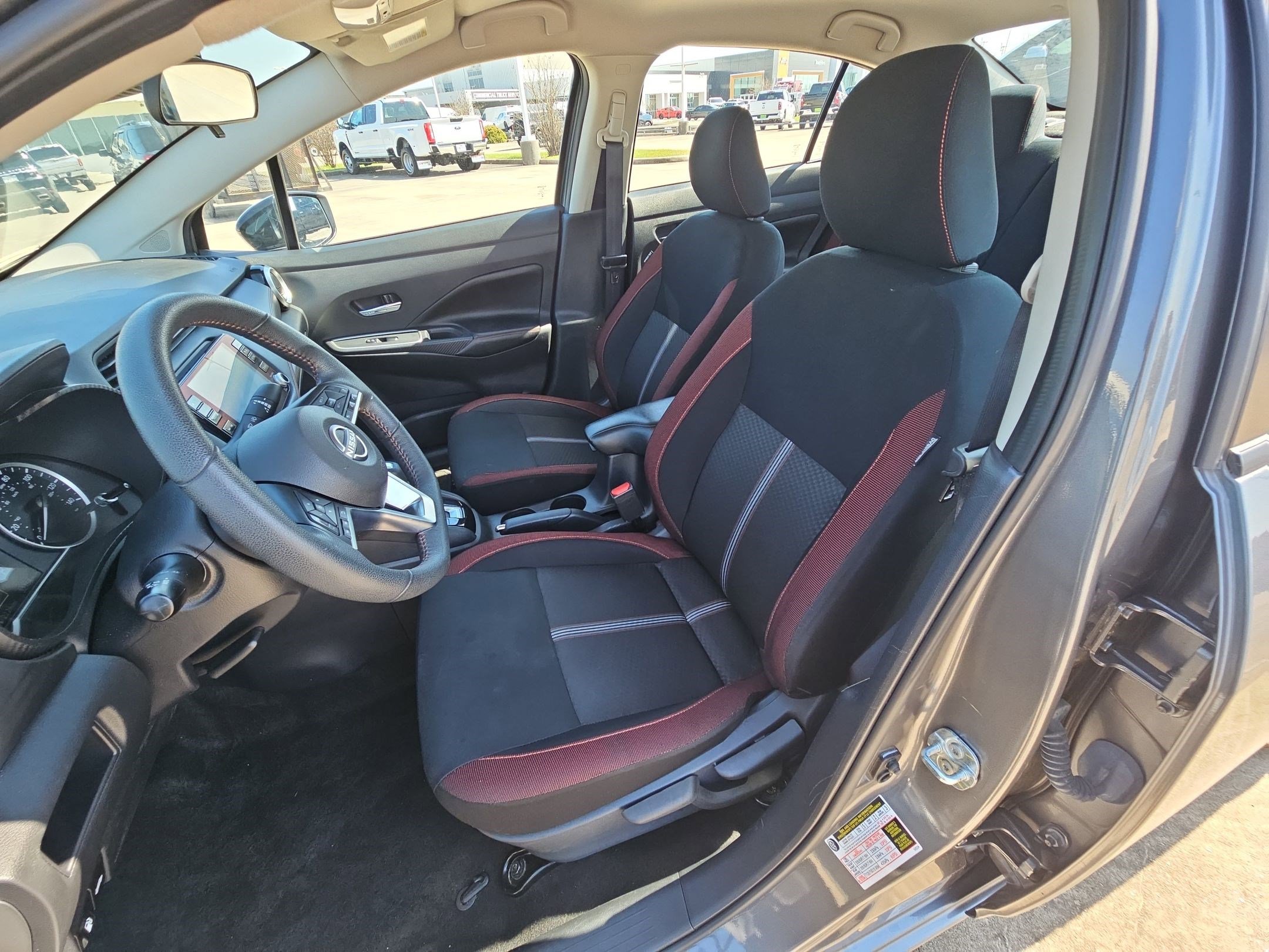 Used 2024 Nissan Versa SR image 16