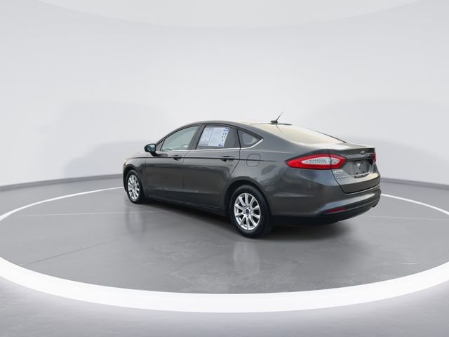 Used 2016 Ford Fusion S image 6