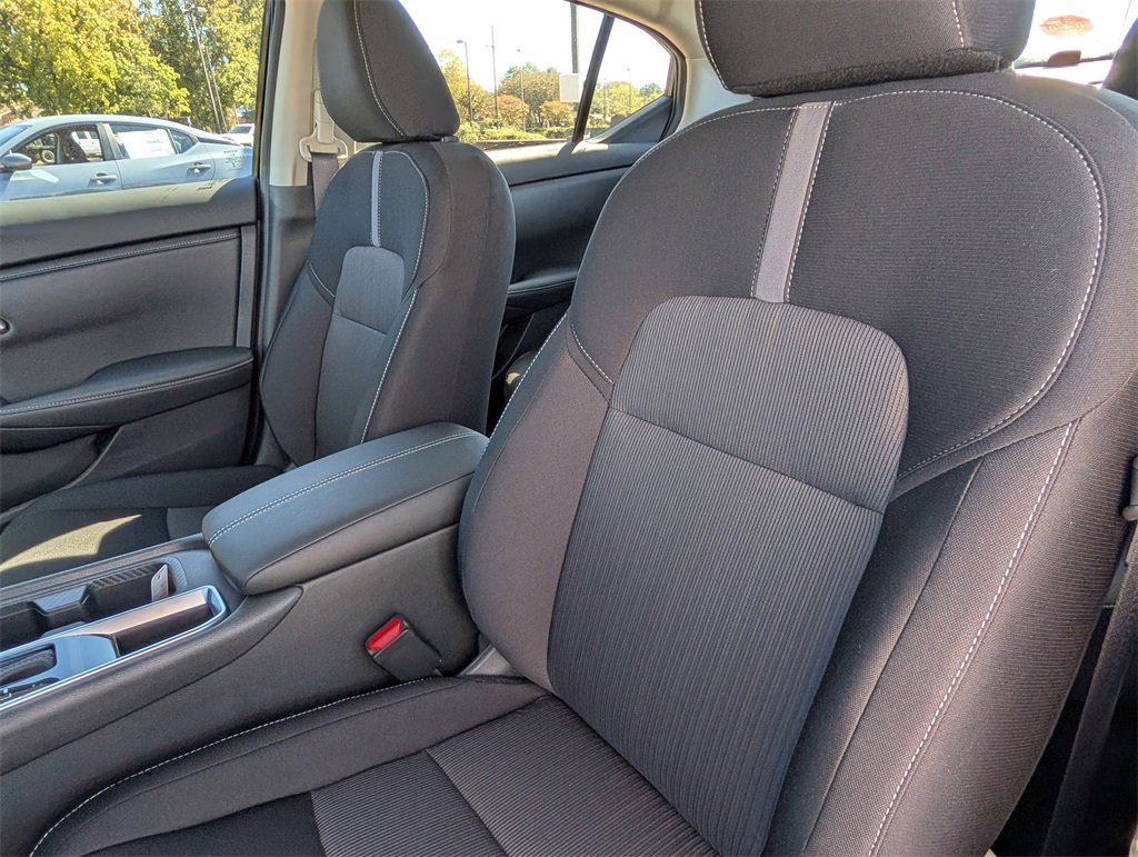 New 2025 Nissan Sentra SV w/ All-Weather Package image 18