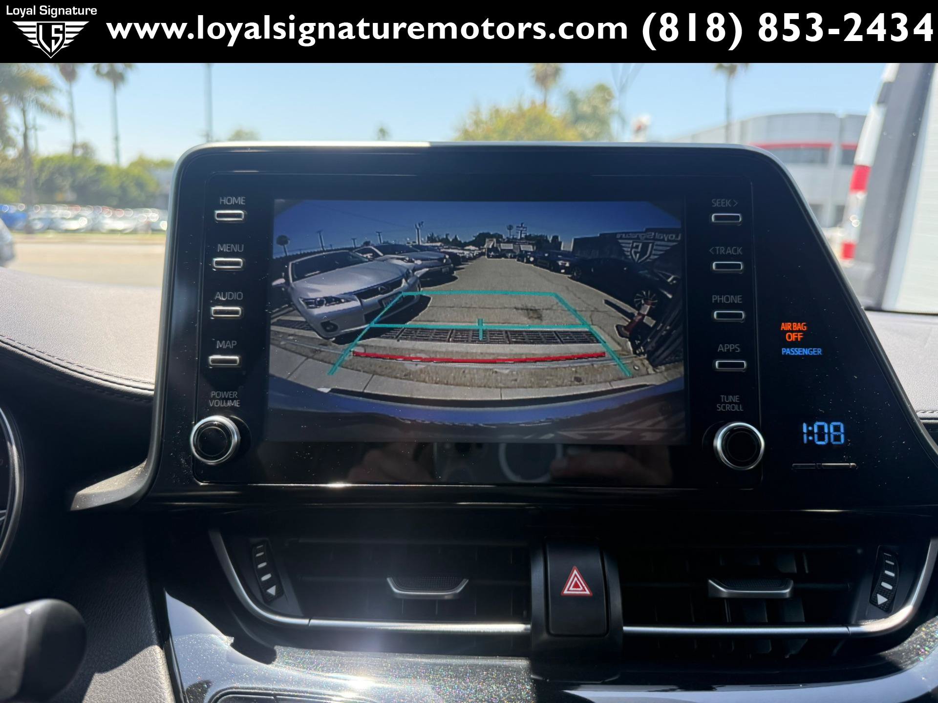 Used 2019 Toyota C-HR LE FWD image 23