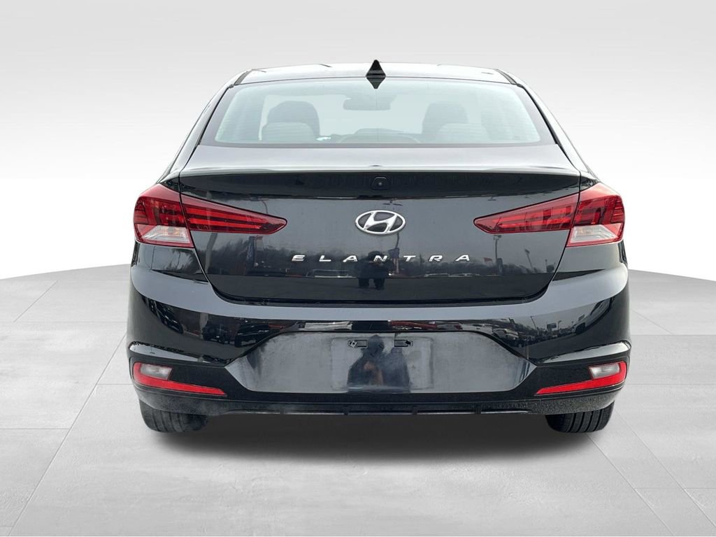 Used 2020 Hyundai Elantra SEL image 4