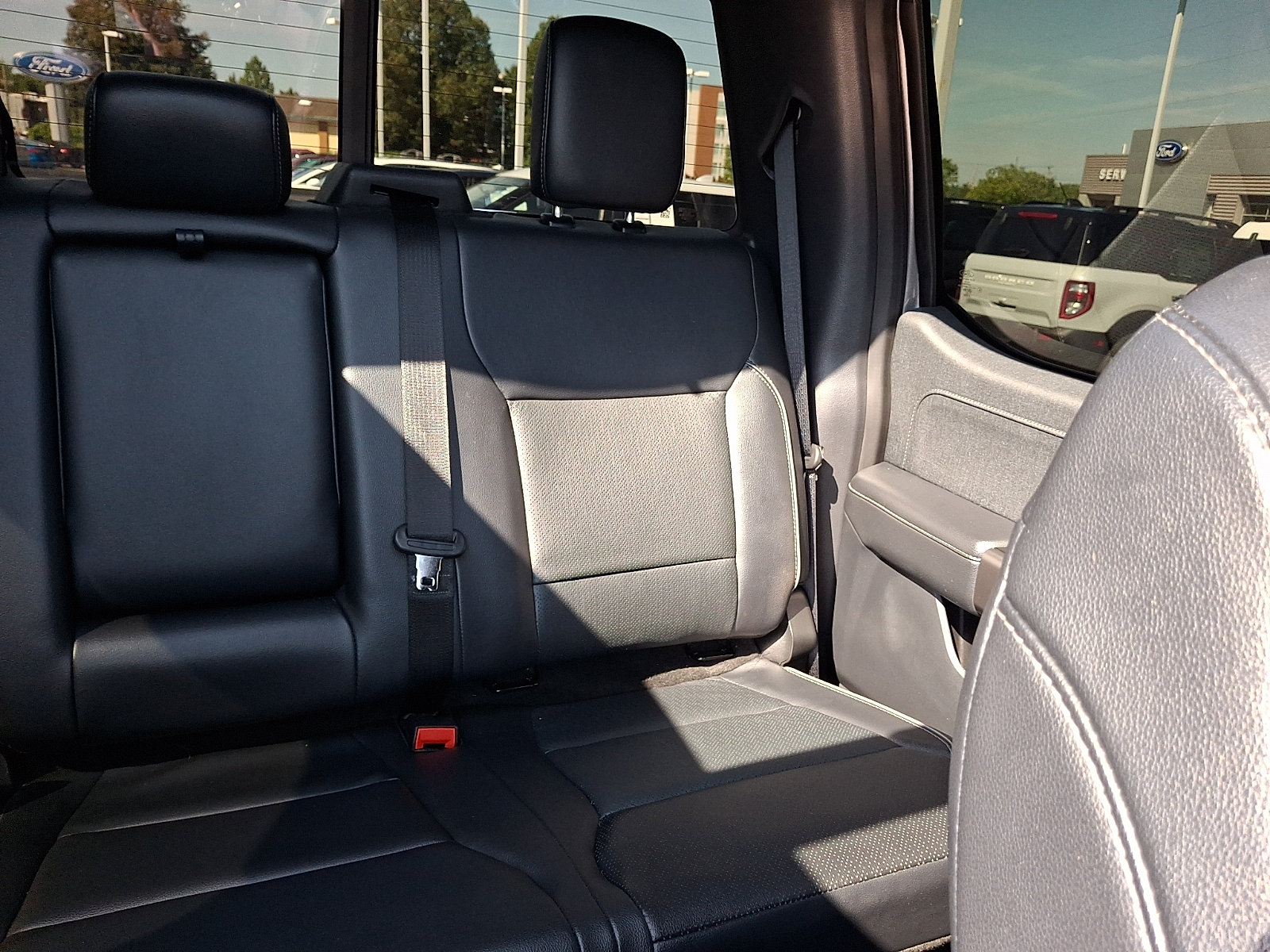 Used 2024 Ford F150 Lariat w/ Equipment Group 502A High AWD/4WD image 20