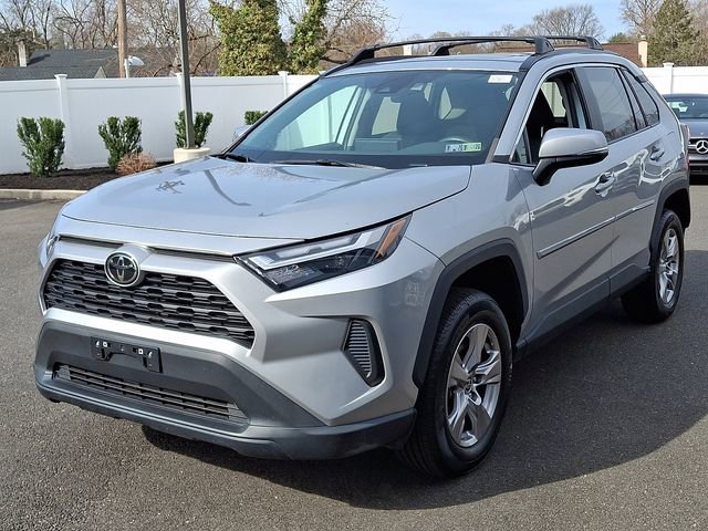Certified 2023 Toyota RAV4 XLE w/ Convenience Package AWD/4WD image 3
