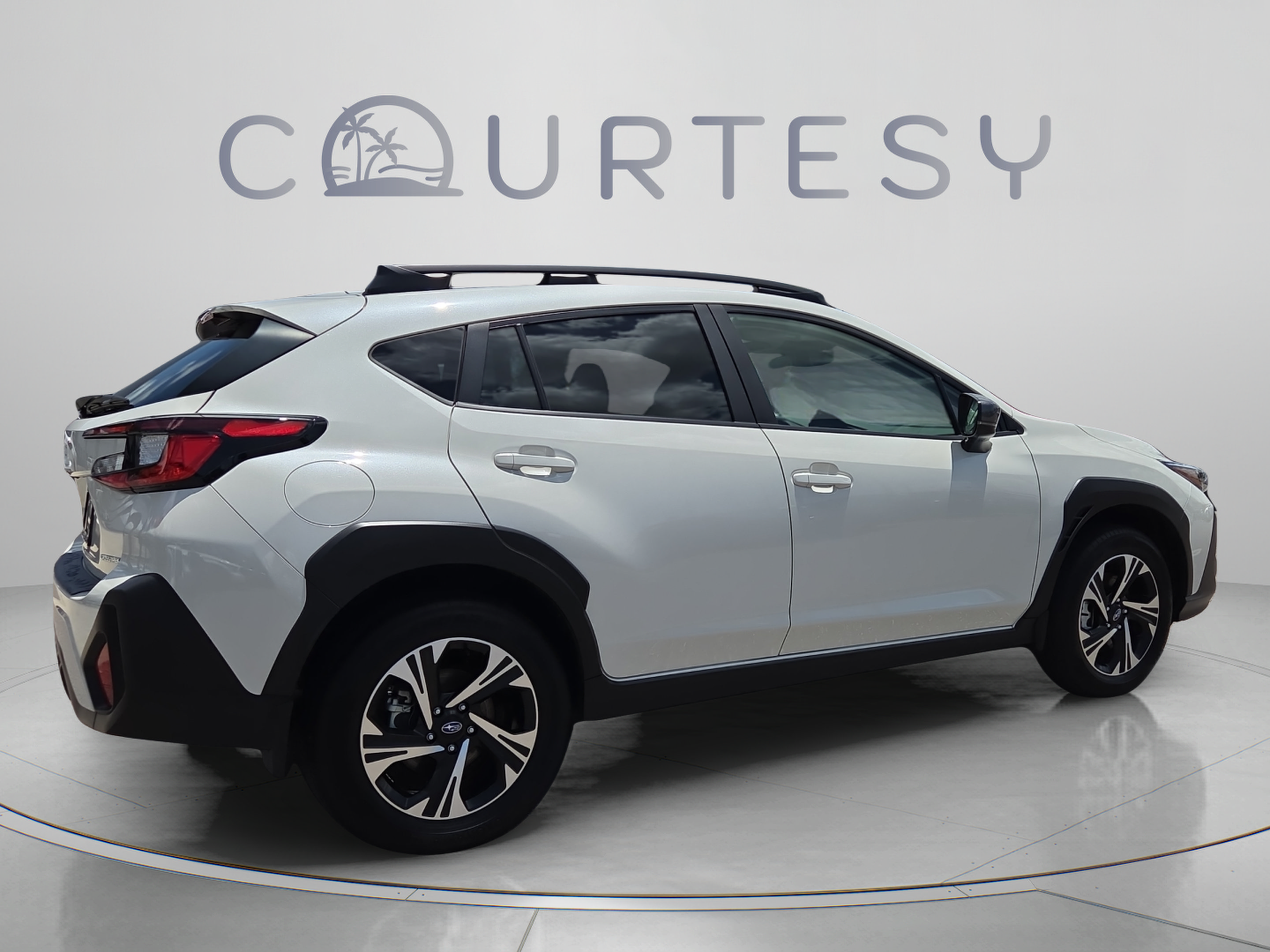 Used 2024 Subaru Crosstrek 2.0i Premium AWD/4WD image 5