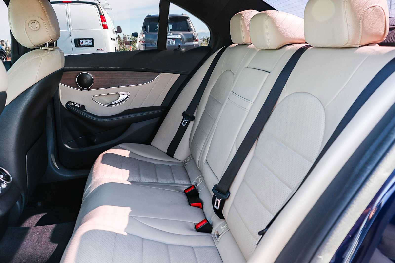 Used 2020 Mercedes-Benz C 300 Sedan image 15