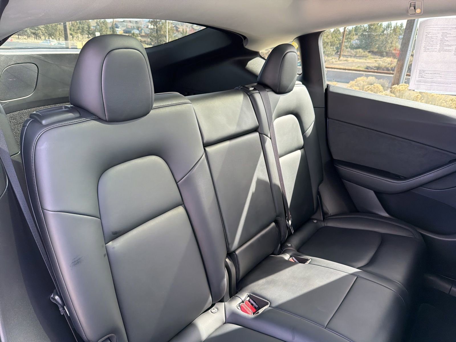 Used 2021 Tesla Model Y Standard Range image 24