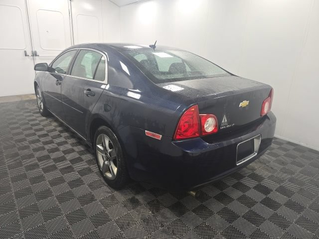 Used 2010 Chevrolet Malibu LT w/ Power Convenience Package FWD image 4