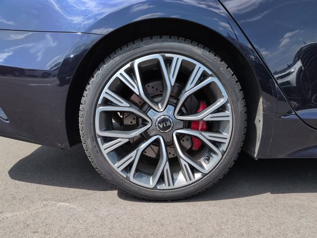 Used 2020 Kia Stinger GT AWD/4WD image 12