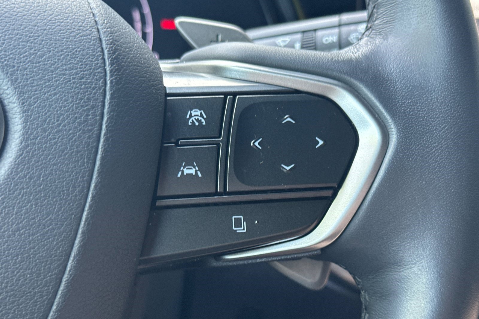 Certified 2023 Lexus RX 350 w/ Accessory Package (Z1) image 32