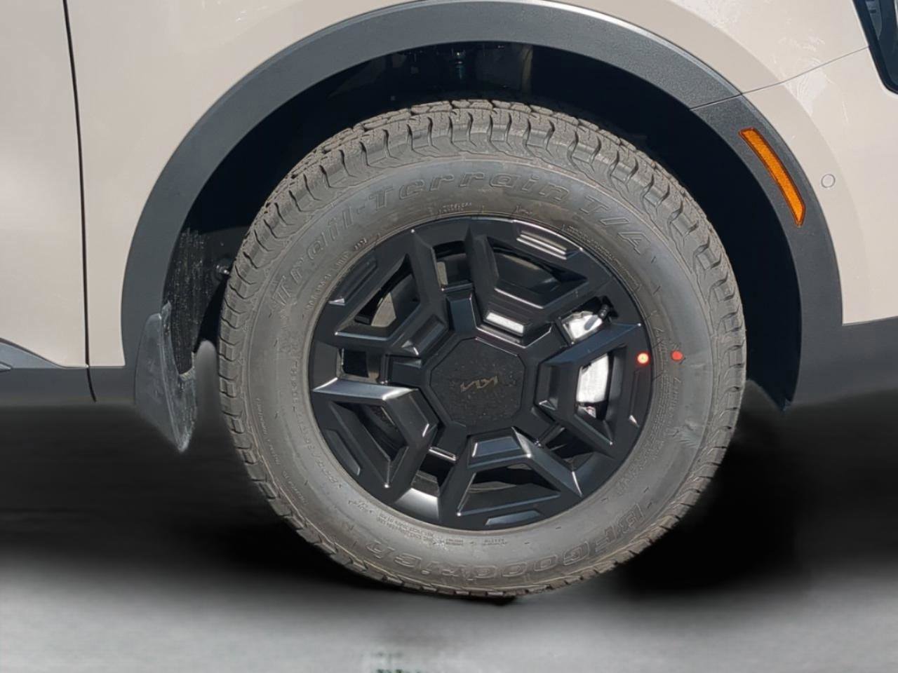 New 2026 Kia Sorento SX Prestige w/ Olive Brown Leather Package image 9