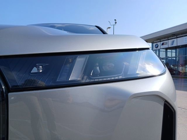 New 2026 BMW iX M70 image 4