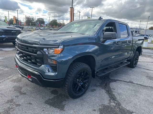 New 2026 Chevrolet Silverado 1500 Custom Trail Boss w/ LPO, Dark Essentials Package image 7