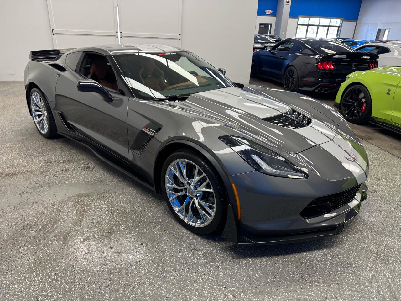 Used 2015 Chevrolet Corvette Z06 w/ 3LZ Preferred Equipment Group image 30