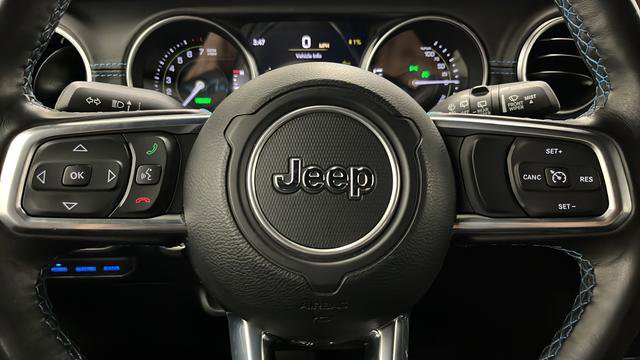 Used 2023 Jeep Wrangler Unlimited Rubicon 4xe w/ Steel Bumper Group image 15