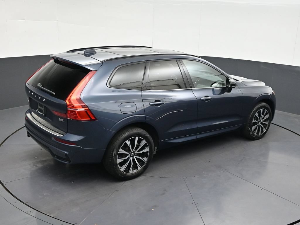 Certified 2024 Volvo XC60 B5 Core w/ Protection Package Premier AWD/4WD image 21
