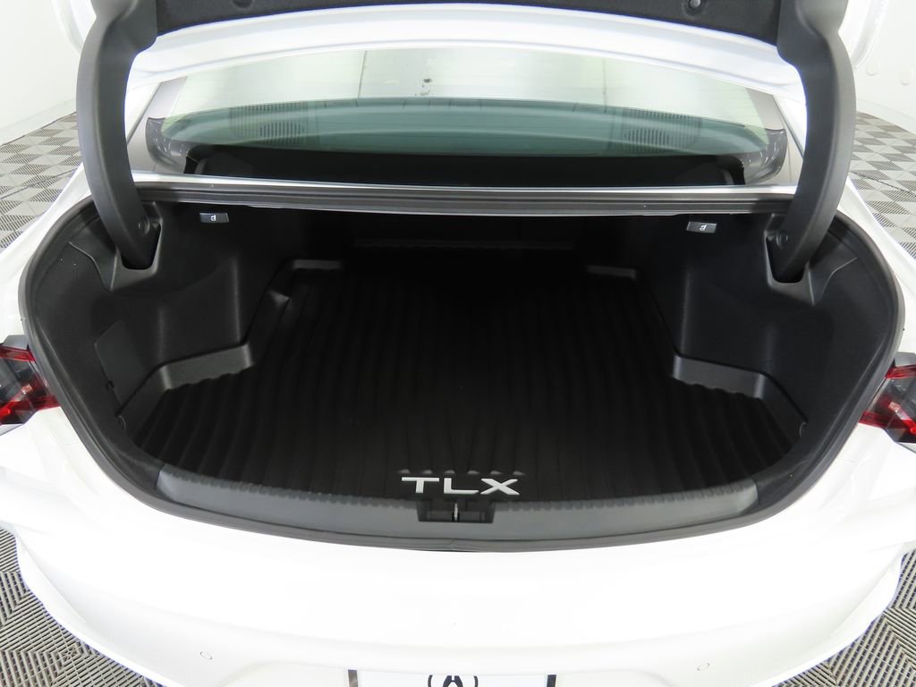 Used 2025 Acura TLX w/ Technology Package image 29