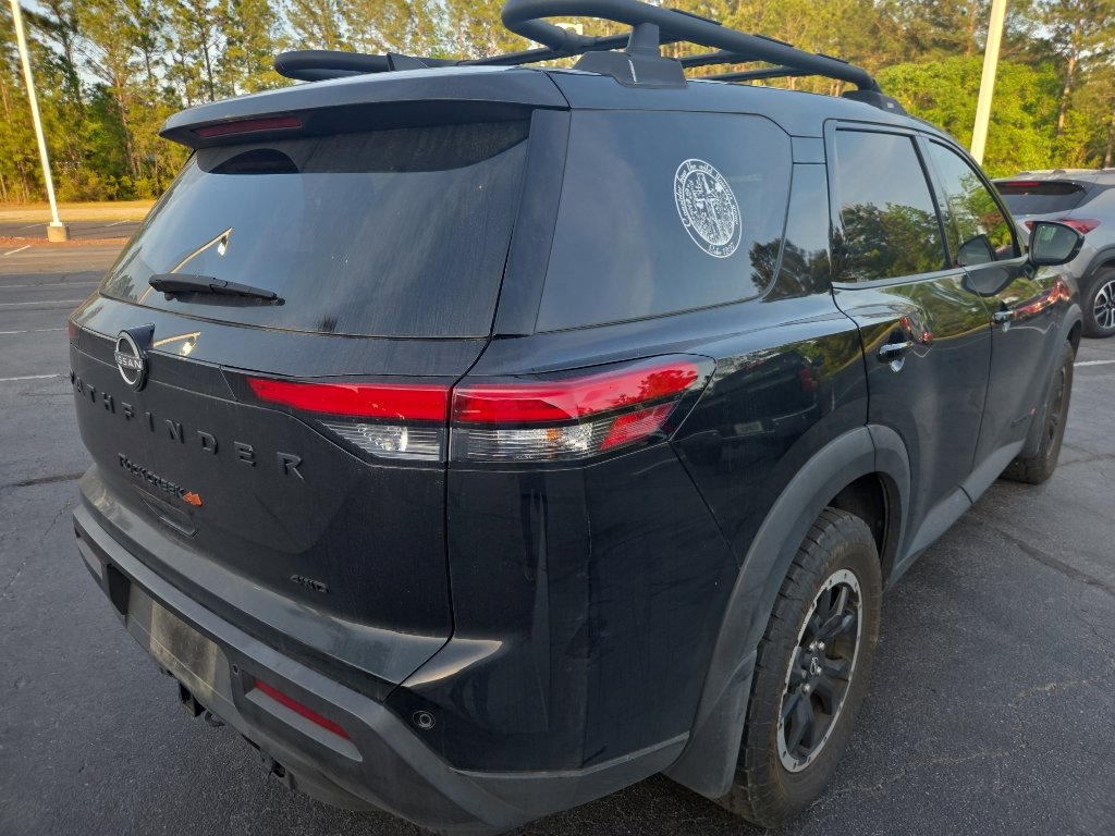 Used 2025 Nissan Pathfinder Rock Creek image 6