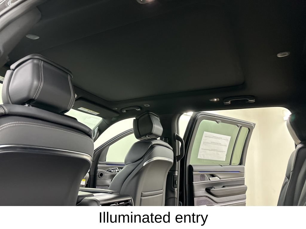 New 2026 Jeep Grand Wagoneer Summit AWD/4WD image 28