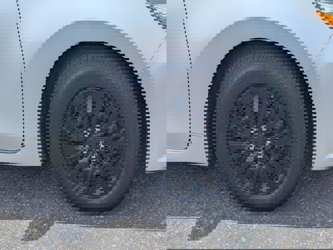 Used 2016 Nissan Altima 2.5 S w/ Power Driver Seat Package image 10