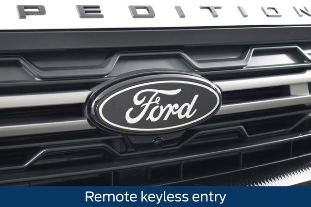 New 2026 Ford Expedition Tremor image 19